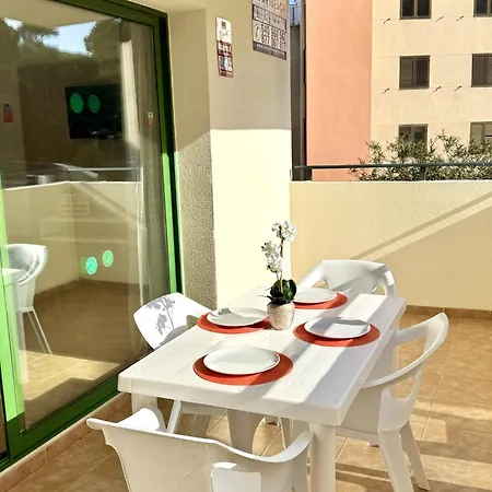 Apartbeach Festival Village 2 Relax * Salou